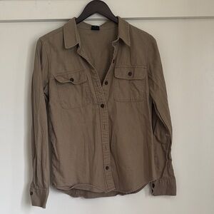 Patagonia Men's Casual Brown Button-Down Shirt